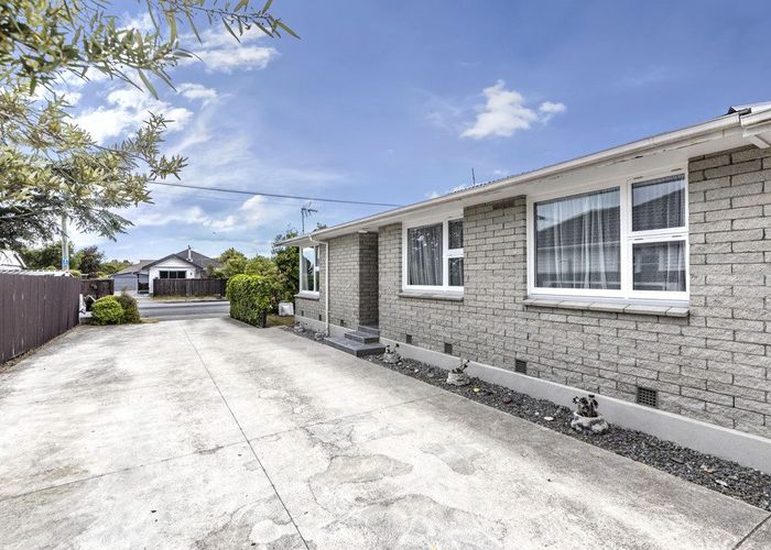  at 237 Bower Avenue, North New Brighton, Christchurch City, Canterbury