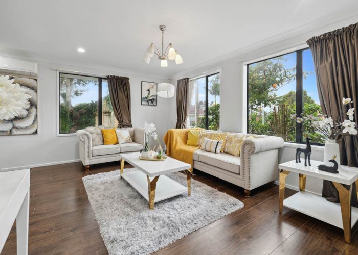  at 130  Coronation Road, Mangere Bridge, Manukau City, Auckland