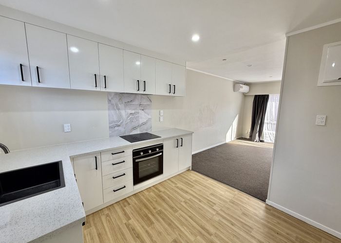  at 4/94 Beaumonts Way Extn, Manurewa, Manukau City, Auckland
