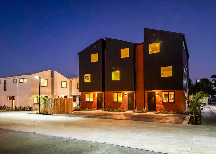  at 29-46 Normandy Place, Henderson, Waitakere City, Auckland
