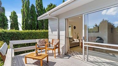  at 3/51 Kia Ora Road, Beach Haven, Auckland