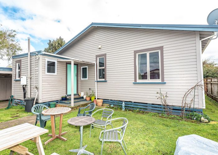  at 9 Durham Road, Springvale, Whanganui, Manawatu / Whanganui