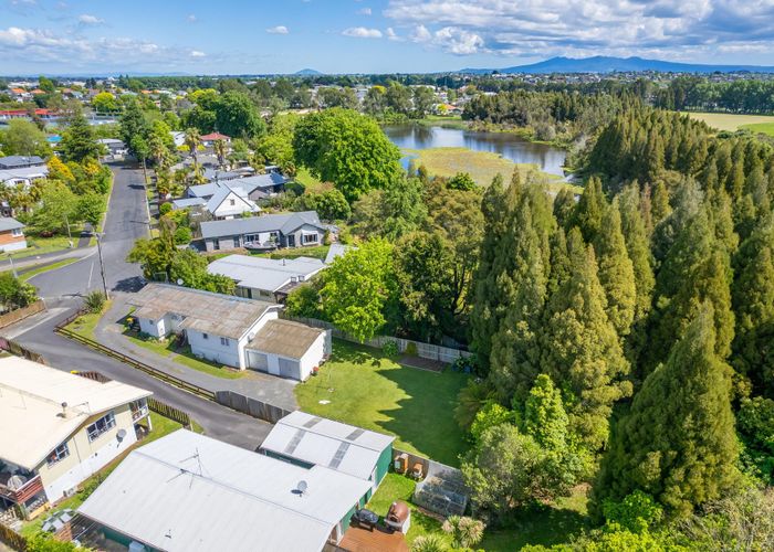  at 27A Kingsway Crescent, Forest Lake, Hamilton, Waikato