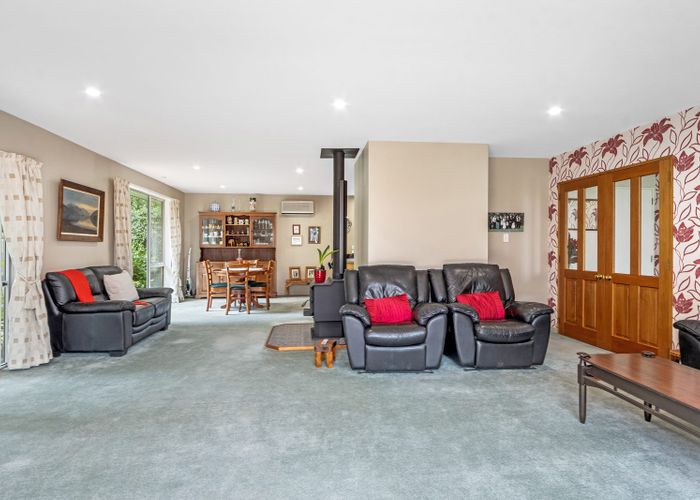  at 2/18 Woodbury Street, Avonhead, Christchurch