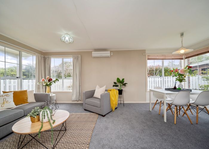  at 35 Wesley Avenue, Frankleigh Park, New Plymouth