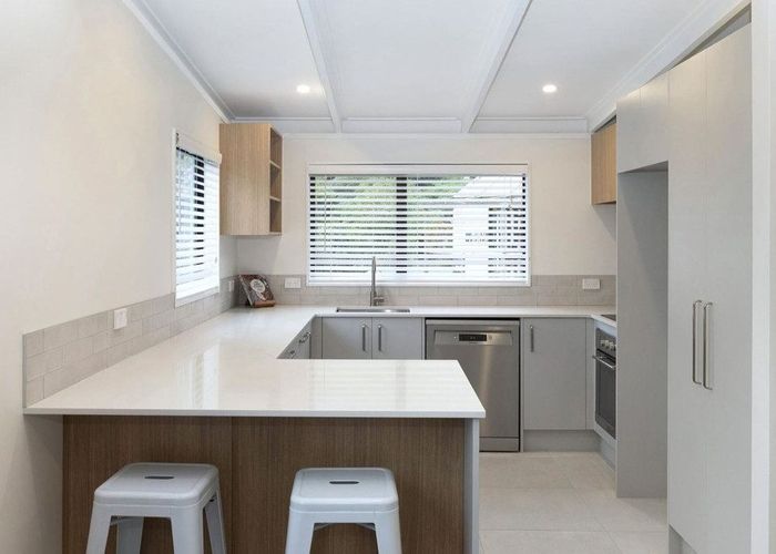  at 14 Heathvale Place, Heathcote Valley, Christchurch