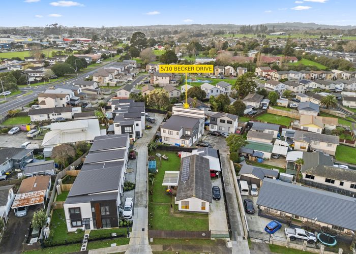  at 5/10 Becker Drive, Weymouth, Manukau City, Auckland