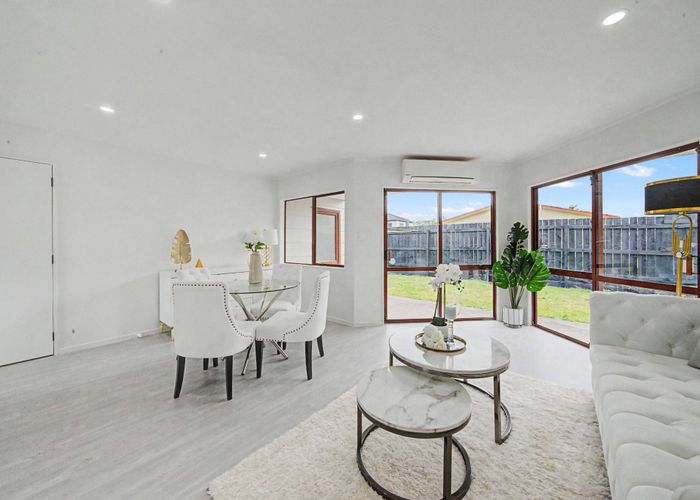  at 6/6 Taka Street, Takanini, Auckland