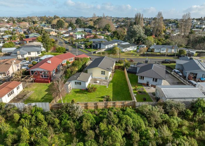  at 24 Frederick Drive, Dinsdale, Hamilton, Waikato