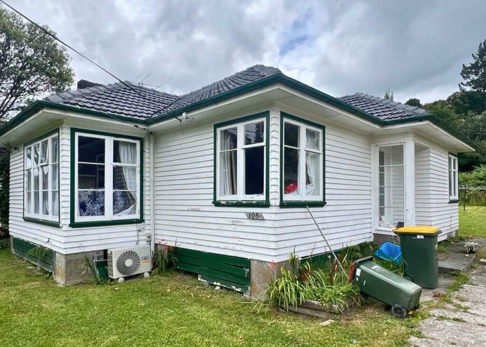  at 109 Main Road, Wainuiomata, Lower Hutt, Wellington