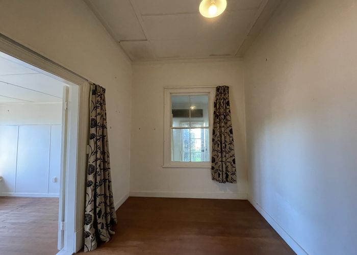  at 4/24 Queen Mary Avenue, New Lynn, Waitakere City, Auckland