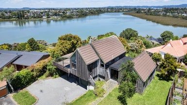  at 183 West Harbour Drive, West Harbour, Auckland