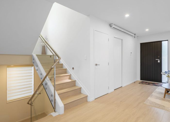  at 13E Morton Avenue, Forrest Hill, North Shore City, Auckland