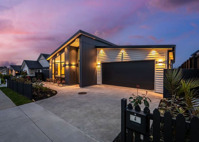  at 4 Henl Lane, Milldale, Rodney, Auckland