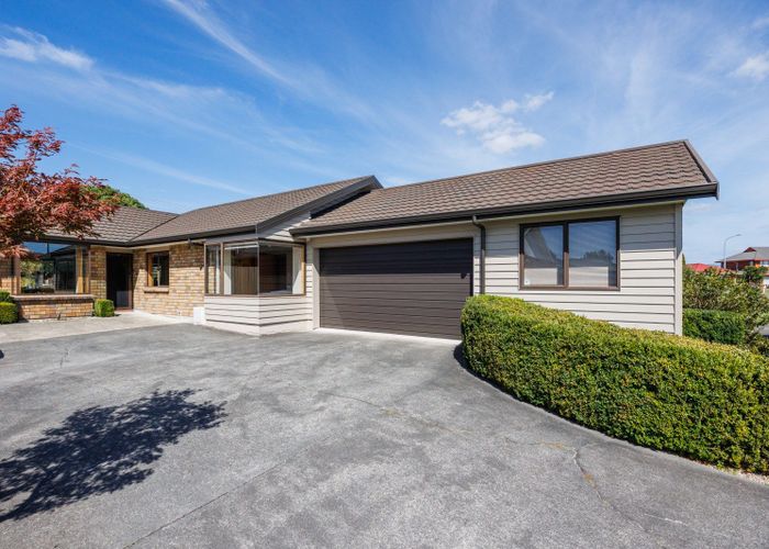  at 7 Rosebank Avenue, Kelvin Grove, Palmerston North, Manawatu / Whanganui