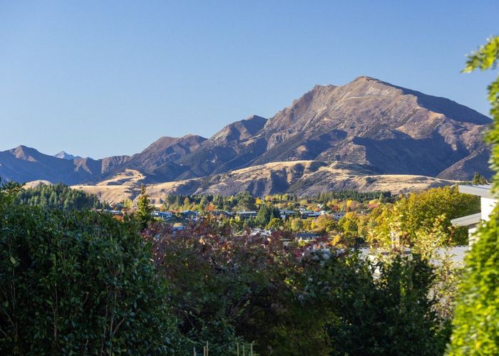  at 8 Kennedy Crescent, Wanaka, Wanaka, Otago