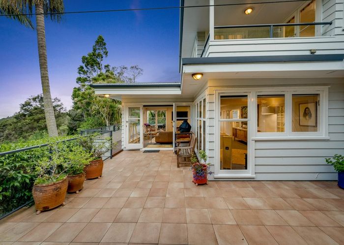  at 40 Kohu Road, Titirangi, Auckland
