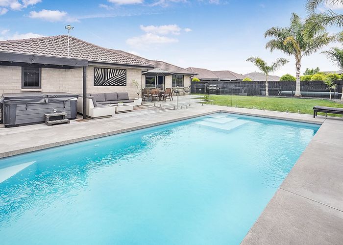  at 13 Foxbury Court, Rototuna North, Hamilton