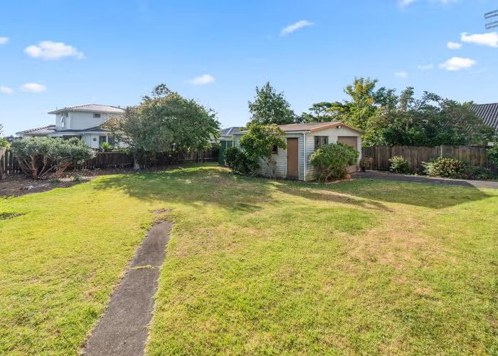  at 10 Purata Place, Mangere Bridge, Manukau City, Auckland