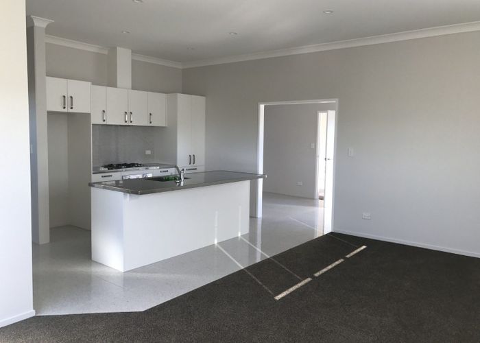  at 586B Papamoa Beach Road, Papamoa, Tauranga, Bay Of Plenty