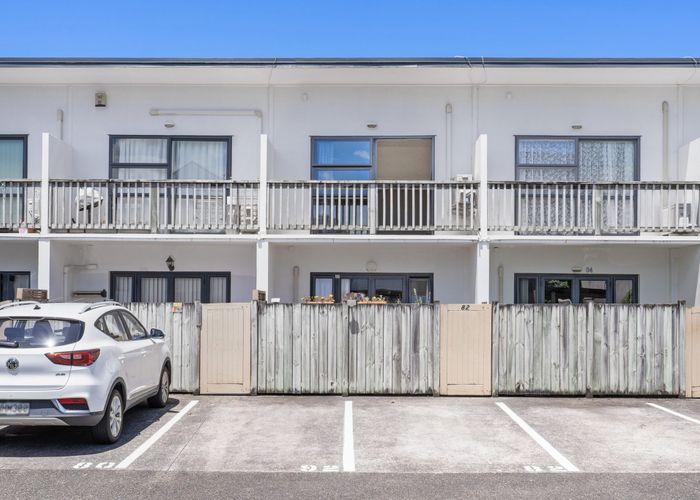  at 92 Stanhope Road, Mount Wellington, Auckland City, Auckland