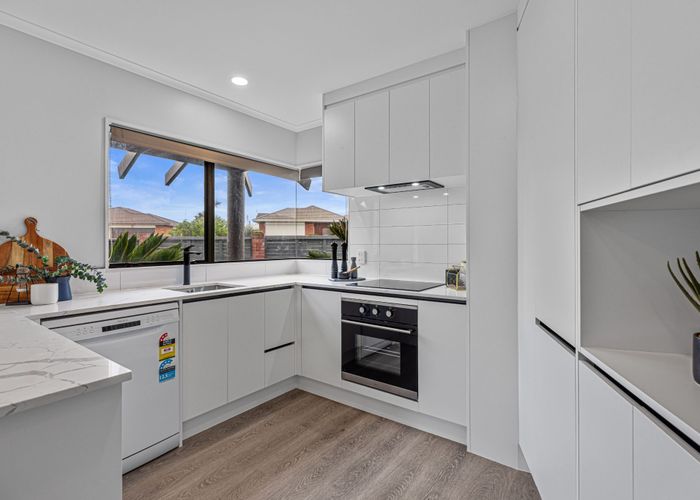  at 6 Bayfair Drive, Mount Maunganui, Mount Maunganui