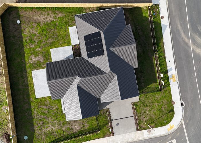  at 24 Kotuku Ngutupapa Way, Waikanae, Kapiti Coast, Wellington