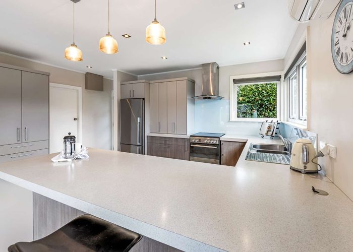  at 14 Glenavon Place, Ilam, Christchurch City, Canterbury