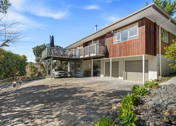  at 54 Saddleback Rise, Murrays Bay, North Shore City, Auckland
