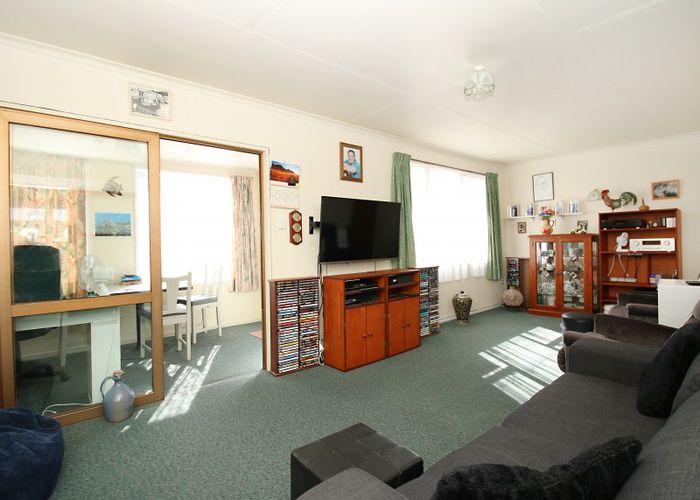  at 44 Terry Crescent, Milson, Palmerston North