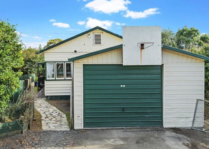  at 24A Tahi Terrace, Glen Eden, Auckland