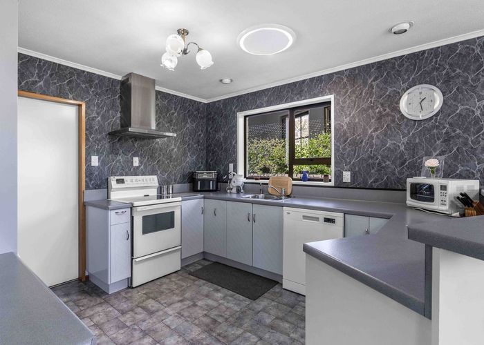  at 44 Terrace Street, Rosedale, Invercargill