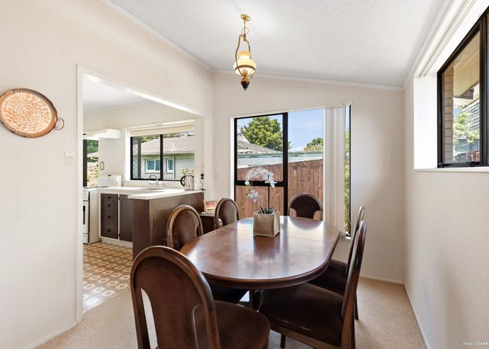  at 2/45 Pupuke Road, Birkenhead, Auckland