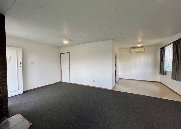  at 64 Chilcott Road, Henderson, Waitakere City, Auckland