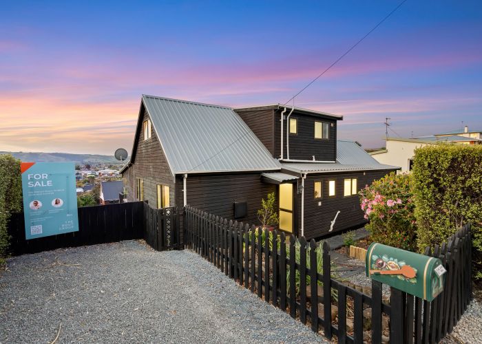  at 21 Tweed Street, Kinmont Park, Mosgiel