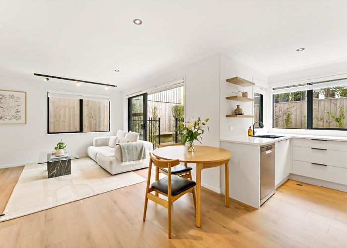  at 1092A Great North Road, Point Chevalier, Auckland City, Auckland