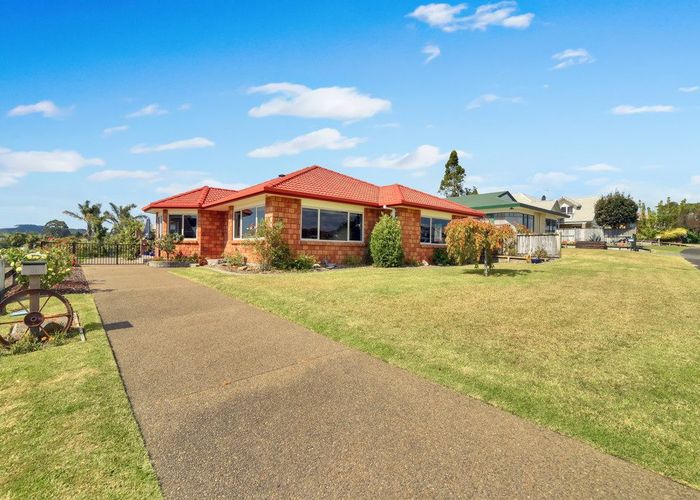  at 18 Diamond Head, Hairini, Tauranga, Bay Of Plenty