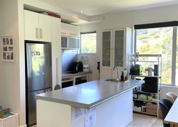  at 33 Tiketike Way, Brooklyn, Wellington, Wellington