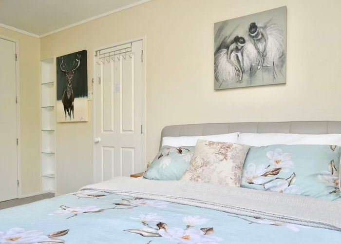  at 11 View Road, Shelly Park, Manukau City, Auckland