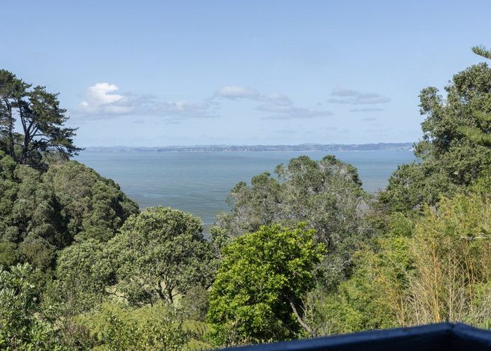  at 64 Gilletta Road, Mount Roskill, Auckland