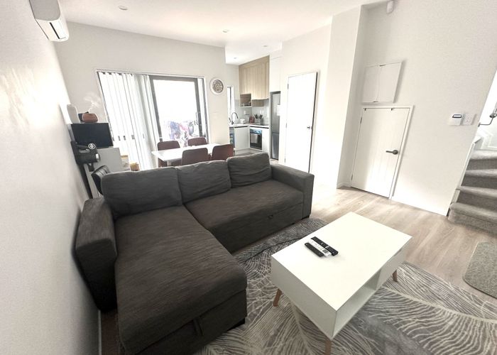  at 6/18 Kinross Street, Blockhouse Bay, Auckland