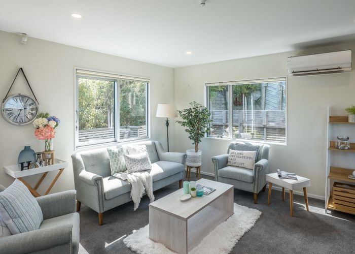  at 52 Bedford Street, Northland, Wellington