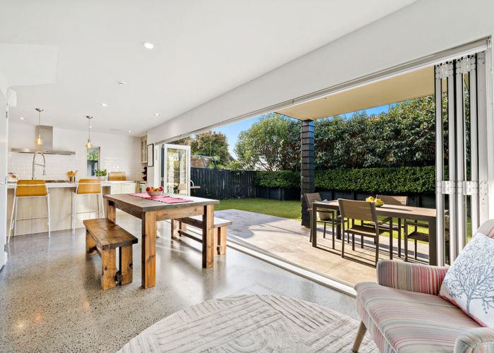  at 20A Hawkins Street, Meadowbank, Auckland