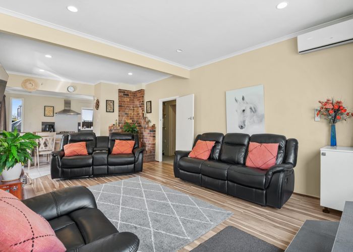  at 1/20 Hutchinsons Road, Bucklands Beach, Manukau City, Auckland