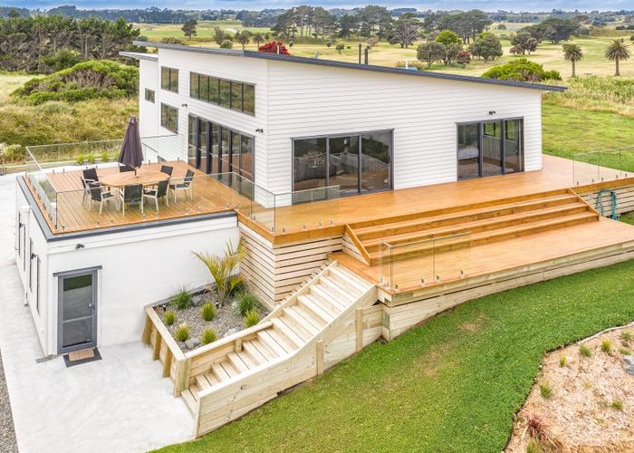  at 34 Golf Vue Place, Castlecliff, Whanganui