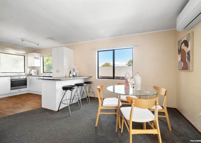  at 2/66 Glamorgan Drive, Torbay, North Shore City, Auckland