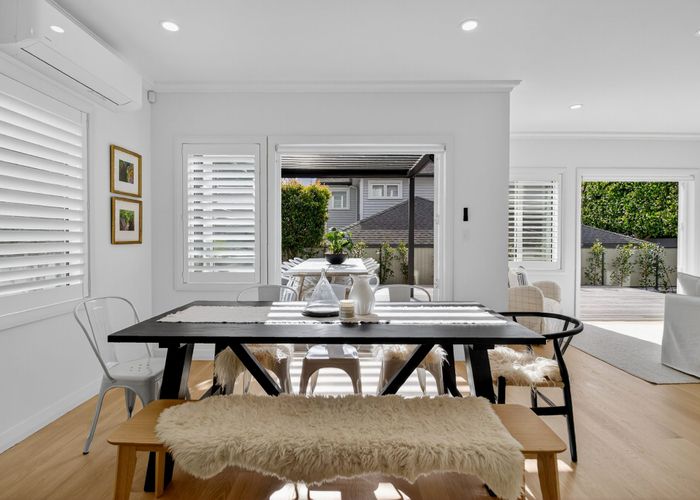  at 27 St Michaels Avenue, Point Chevalier, Auckland City, Auckland
