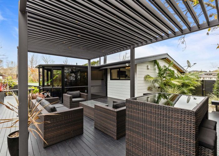 at 87 Poplar Grove, Whalers Gate, New Plymouth