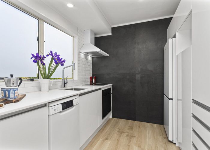  at 82 Birkenhead Avenue, Birkenhead, North Shore City, Auckland