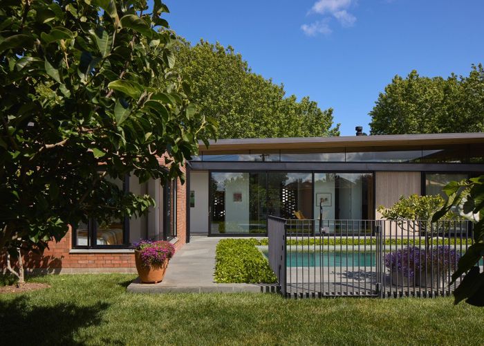  at 6 Dignan Street, Point Chevalier, Auckland City, Auckland